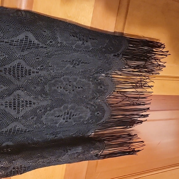 Fringe, Lace Crop Top NWOT - Picture 6 of 9